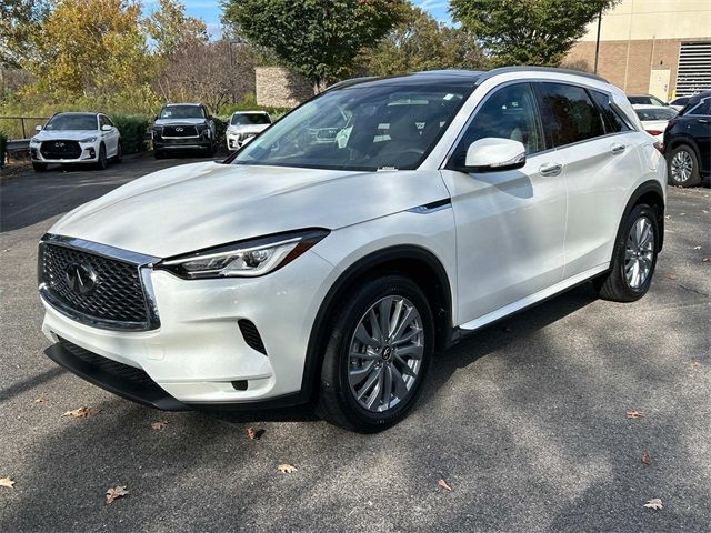 2024 INFINITI QX50 Luxe