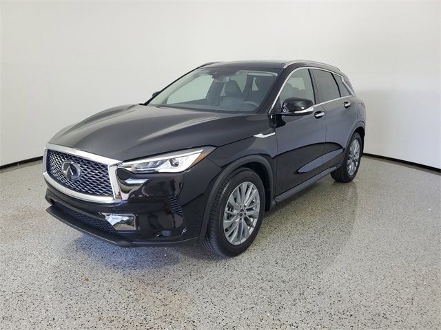 2024 INFINITI QX50 Luxe