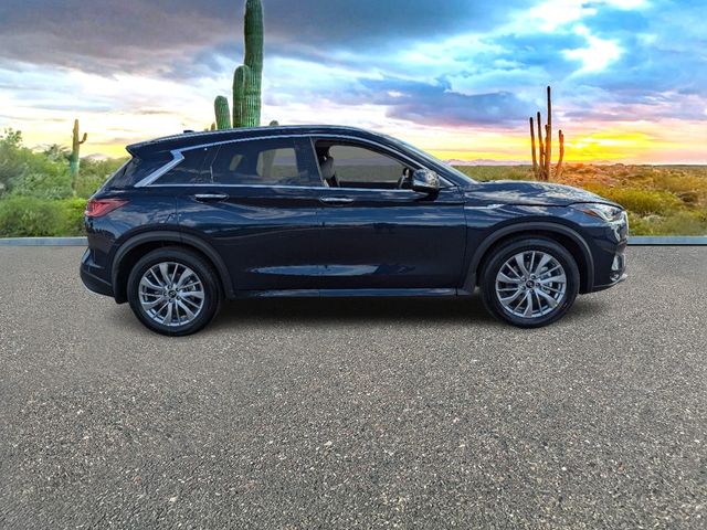 2024 INFINITI QX50 Luxe