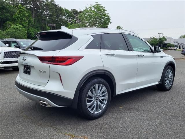 2024 INFINITI QX50 Luxe