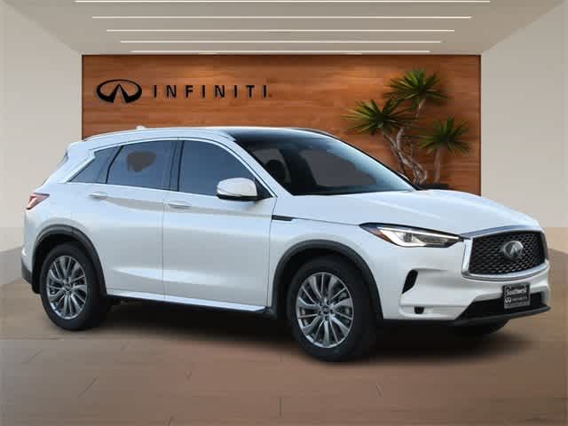 2024 INFINITI QX50 Luxe