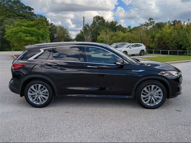 2024 INFINITI QX50 Luxe