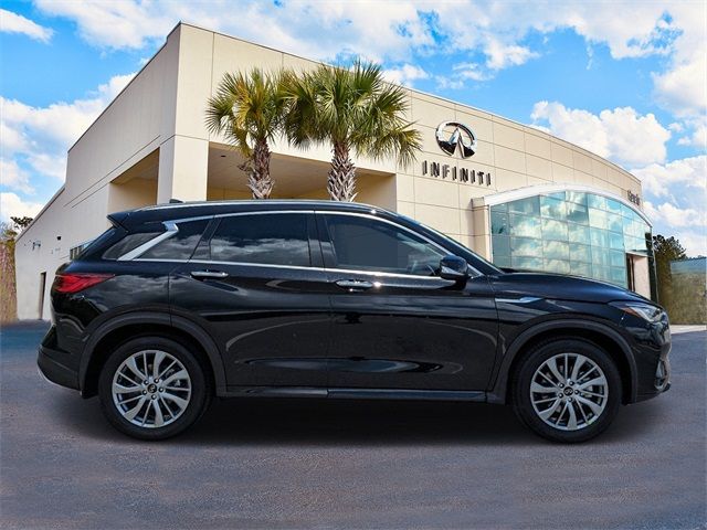 2024 INFINITI QX50 Luxe