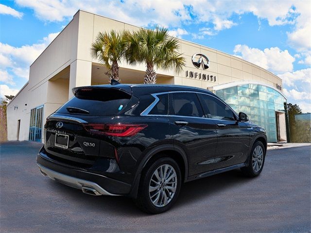 2024 INFINITI QX50 Luxe