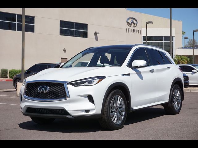 2024 INFINITI QX50 Luxe