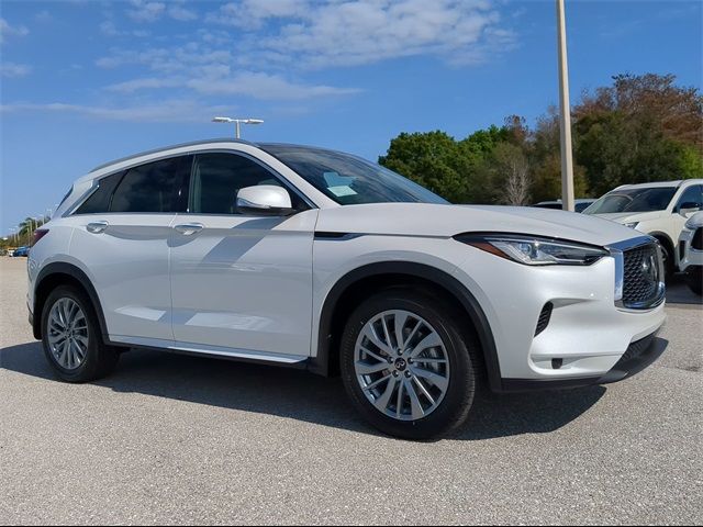 2024 INFINITI QX50 Luxe