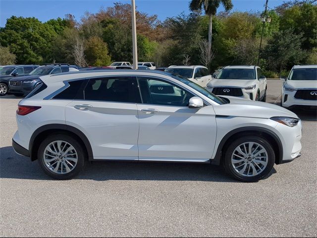 2024 INFINITI QX50 Luxe