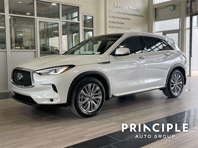 2024 INFINITI QX50 Luxe