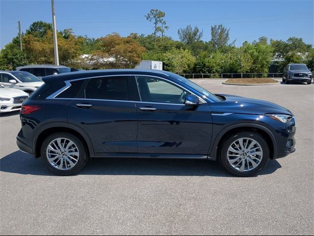 2024 INFINITI QX50 Luxe