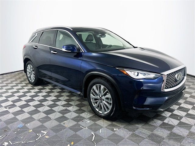 2024 INFINITI QX50 Luxe