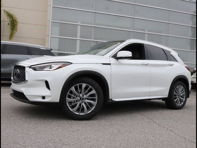 2024 INFINITI QX50 Luxe