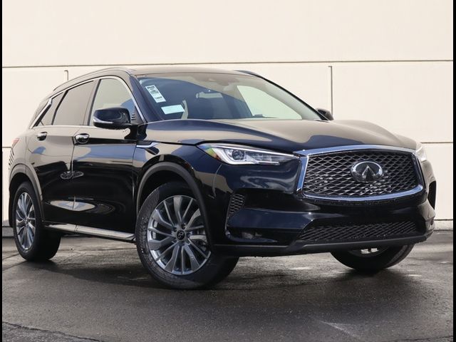 2024 INFINITI QX50 Luxe