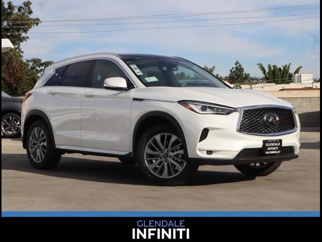 2024 INFINITI QX50 Luxe