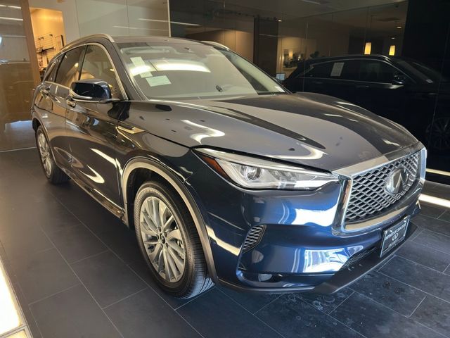 2024 INFINITI QX50 Luxe