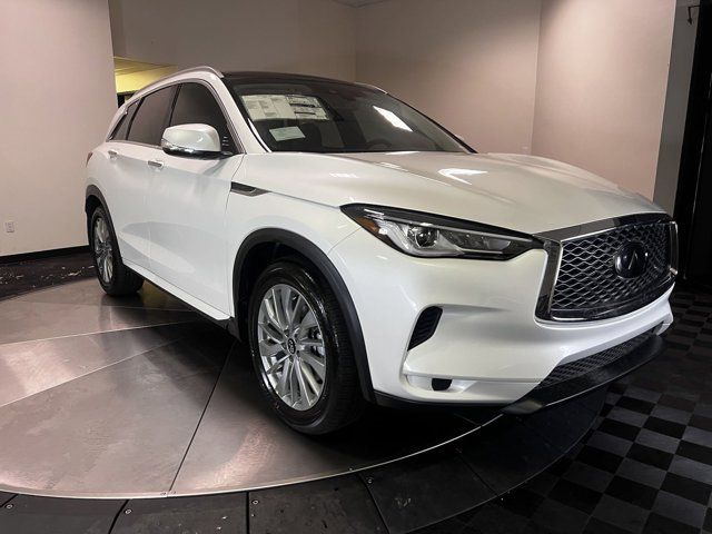 2024 INFINITI QX50 Luxe