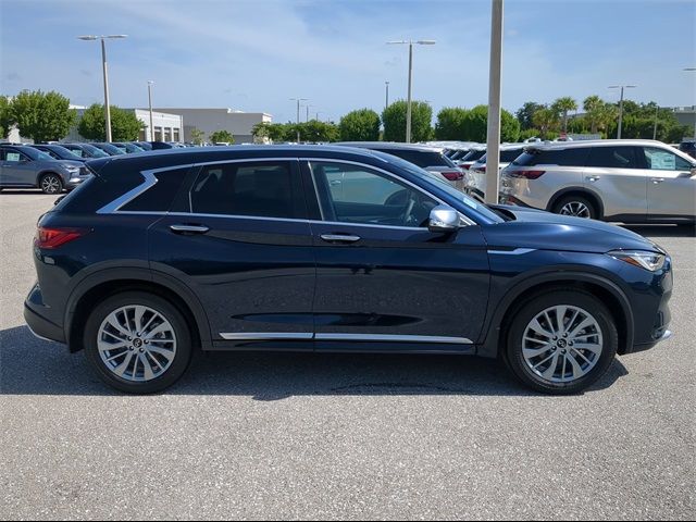 2024 INFINITI QX50 Luxe