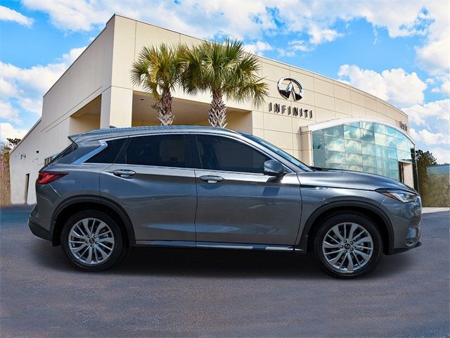 2024 INFINITI QX50 Luxe