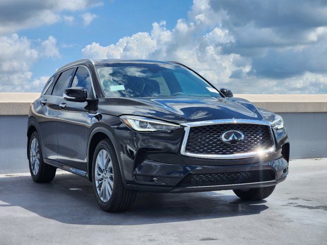 2024 INFINITI QX50 Luxe