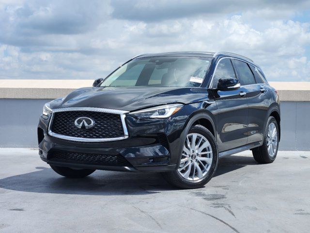 2024 INFINITI QX50 Luxe