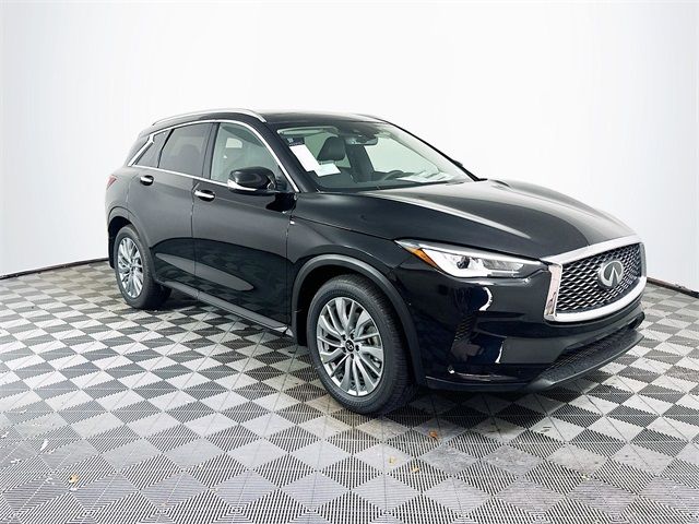 2024 INFINITI QX50 Luxe