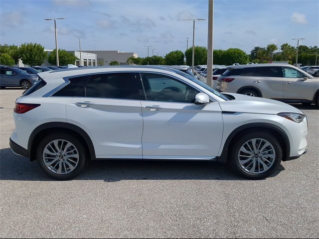 2024 INFINITI QX50 Luxe