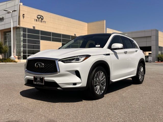 2024 INFINITI QX50 Luxe