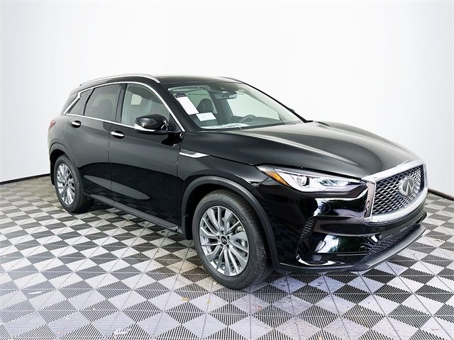 2024 INFINITI QX50 Luxe