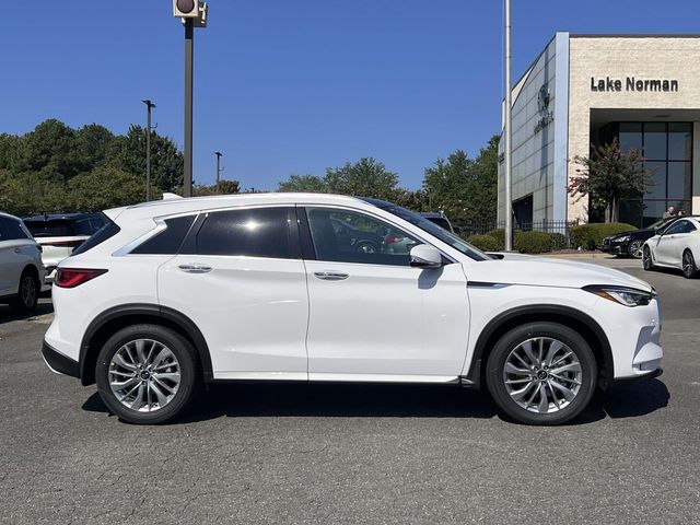 2024 INFINITI QX50 Luxe