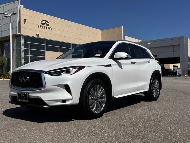 2024 INFINITI QX50 Luxe