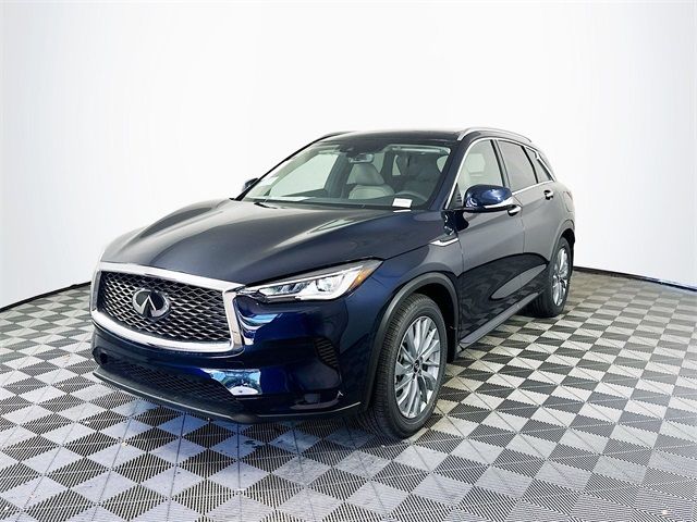 2024 INFINITI QX50 Luxe