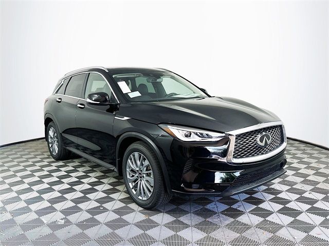 2024 INFINITI QX50 Luxe