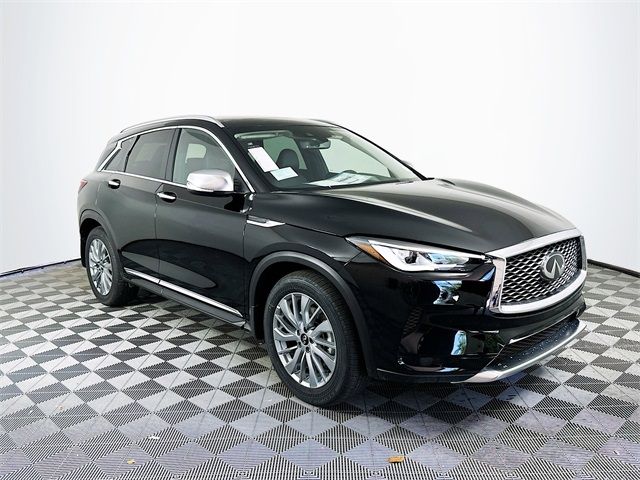 2024 INFINITI QX50 Luxe