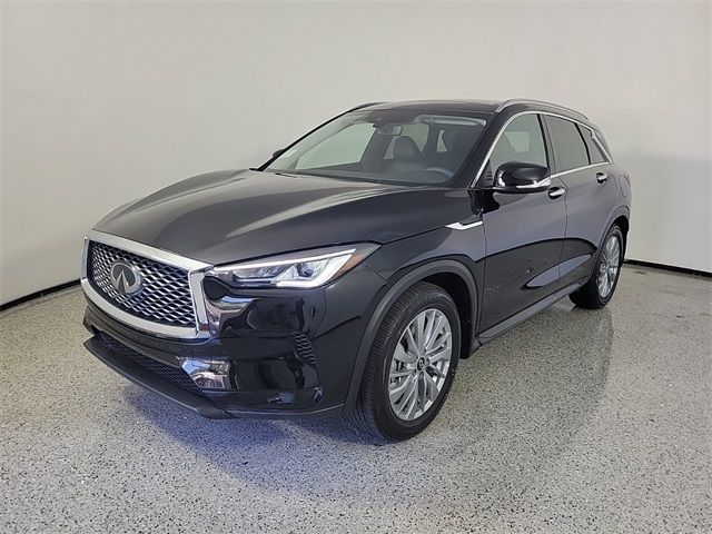 2024 INFINITI QX50 Luxe