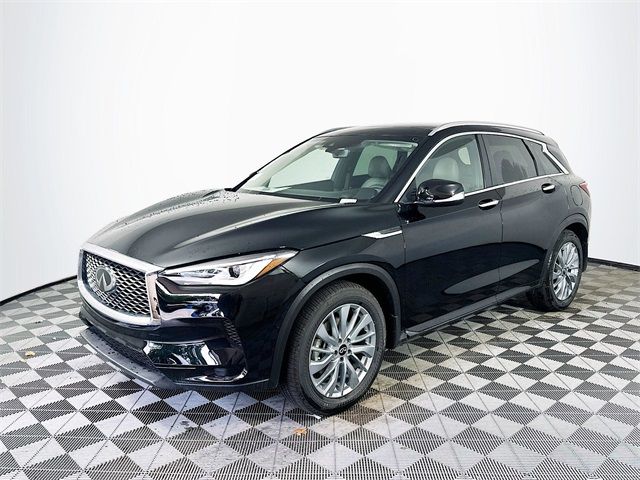 2024 INFINITI QX50 Luxe