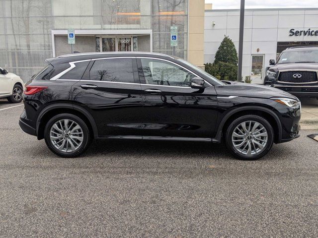 2024 INFINITI QX50 Luxe