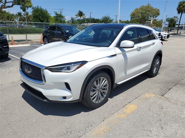 2024 INFINITI QX50 Luxe