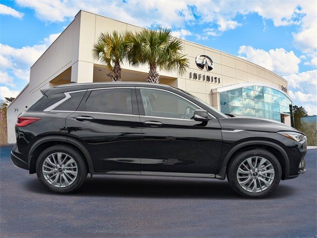 2024 INFINITI QX50 Luxe