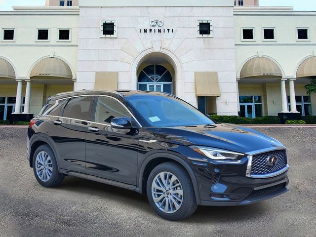 2024 INFINITI QX50 Luxe