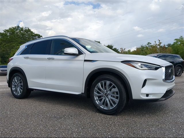 2024 INFINITI QX50 Luxe