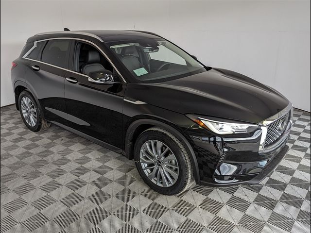 2024 INFINITI QX50 Luxe