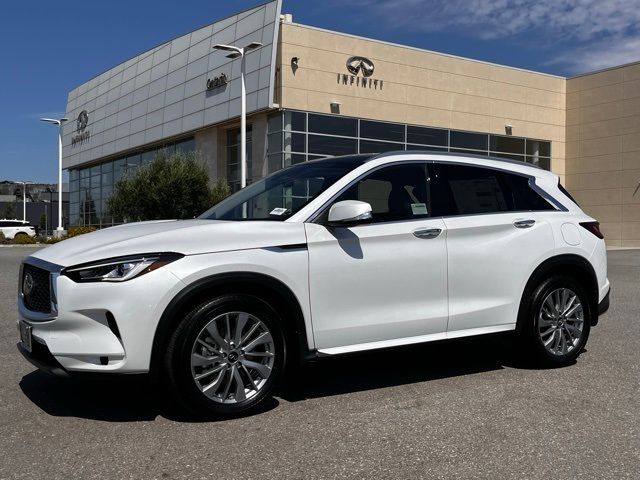 2024 INFINITI QX50 Luxe