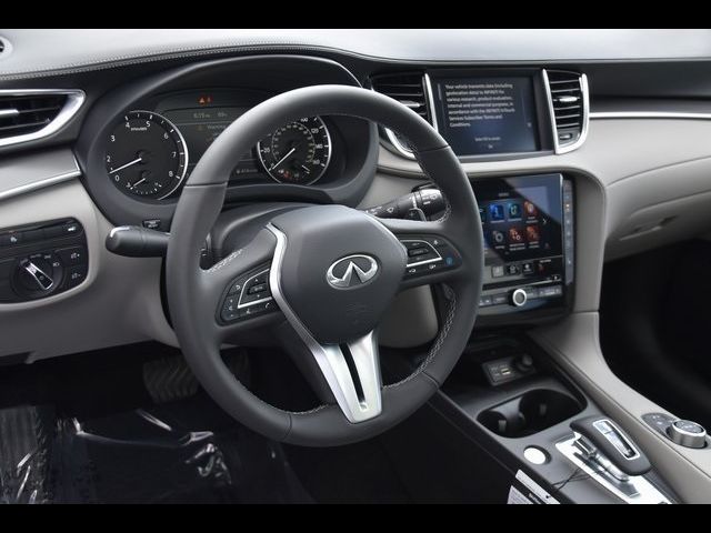 2024 INFINITI QX50 Luxe