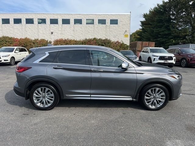 2024 INFINITI QX50 Luxe