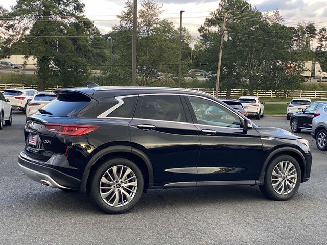 2024 INFINITI QX50 Luxe