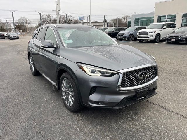 2024 INFINITI QX50 Luxe