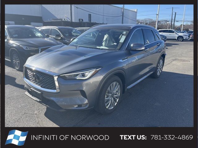 2024 INFINITI QX50 Luxe