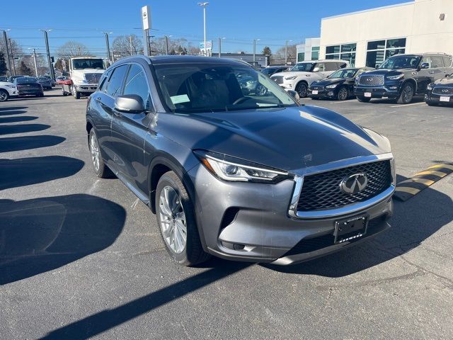 2024 INFINITI QX50 Luxe