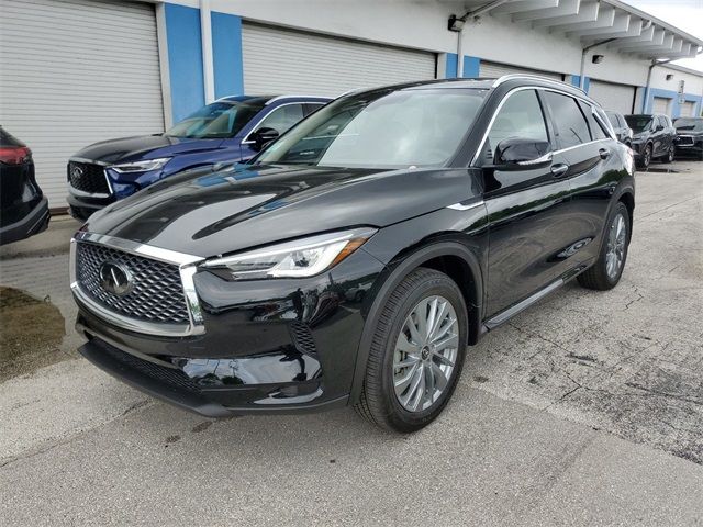 2024 INFINITI QX50 Luxe