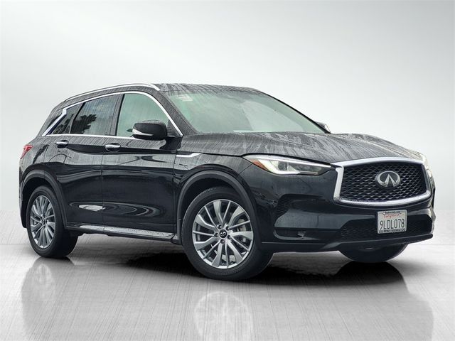 2024 INFINITI QX50 Luxe