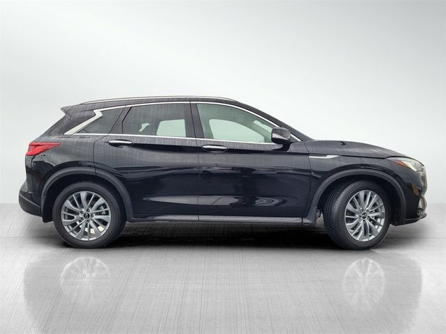 2024 INFINITI QX50 Luxe